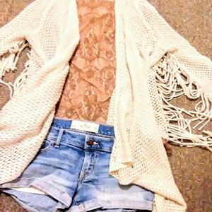 *PRice DROP* Hollister Jean short shorts